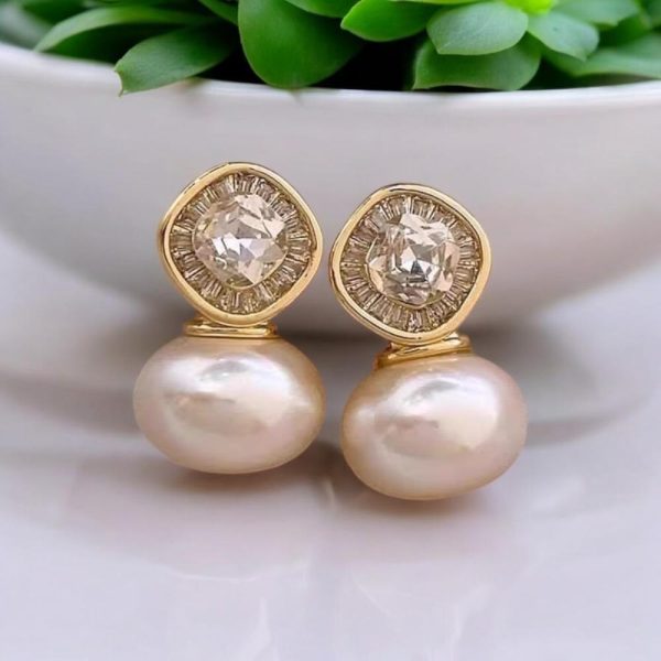 Elegant Pearl Stud Earrings